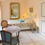 In France Near & Private Pool Villa Anglet